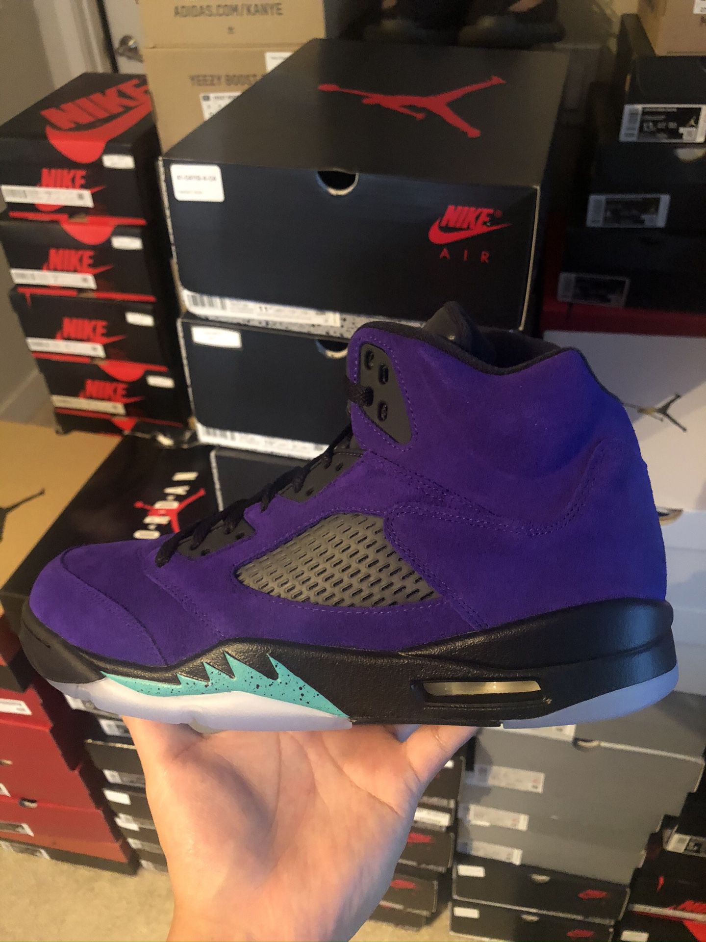 Nike air Jordan 5 grape size 8.5 10.5 9.5 10 11 13