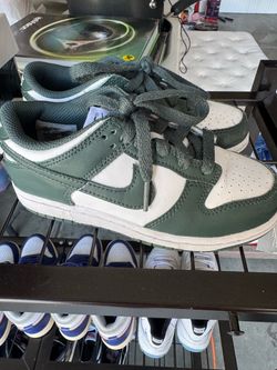 Kids dunks