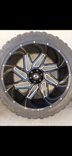 24x12” Wheels With 35x12.50x24 Tires