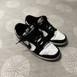 Nike Dunks Panda