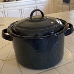Enamel “speckled” Pot
