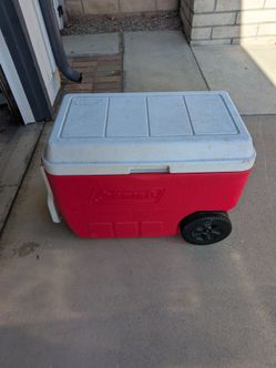 Used Coleman 50qt cooler.