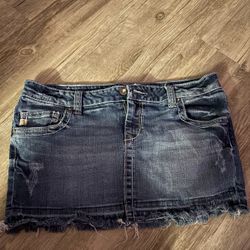 2000s Mini Skirt 