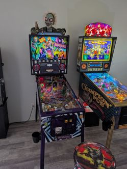 Beetlejuice Pinball — Practically New, Approximately 50 Plays