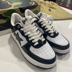 Size 10.5 - A Bathing Ape Bapesta #4 M1 Black