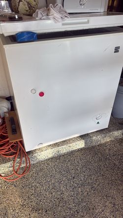 Kenmore Chest Freezer White