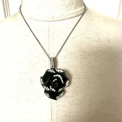 Black Rose Rhinestone Pendant Necklace