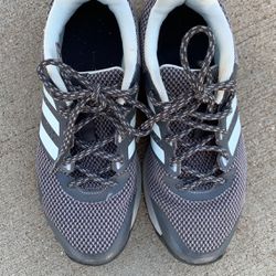 Adidas Woman’s Shoes Size 7 For $5 