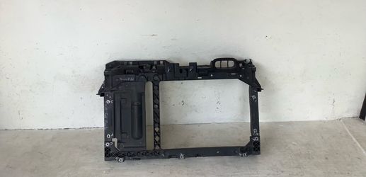 2011-2018 Ford Fiesta radiator support (8)