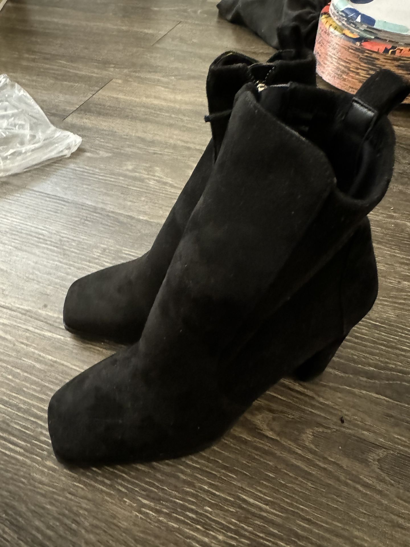 ALDO heel