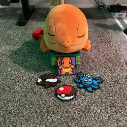 Charmander Stuffy + Pixelated Art Pokémon Bundle!
