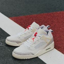 Jordan Spike Low Sail/University Red