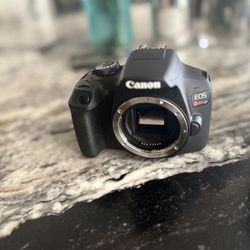 Canon T7 Looking For Trades Or Cash 300$ 