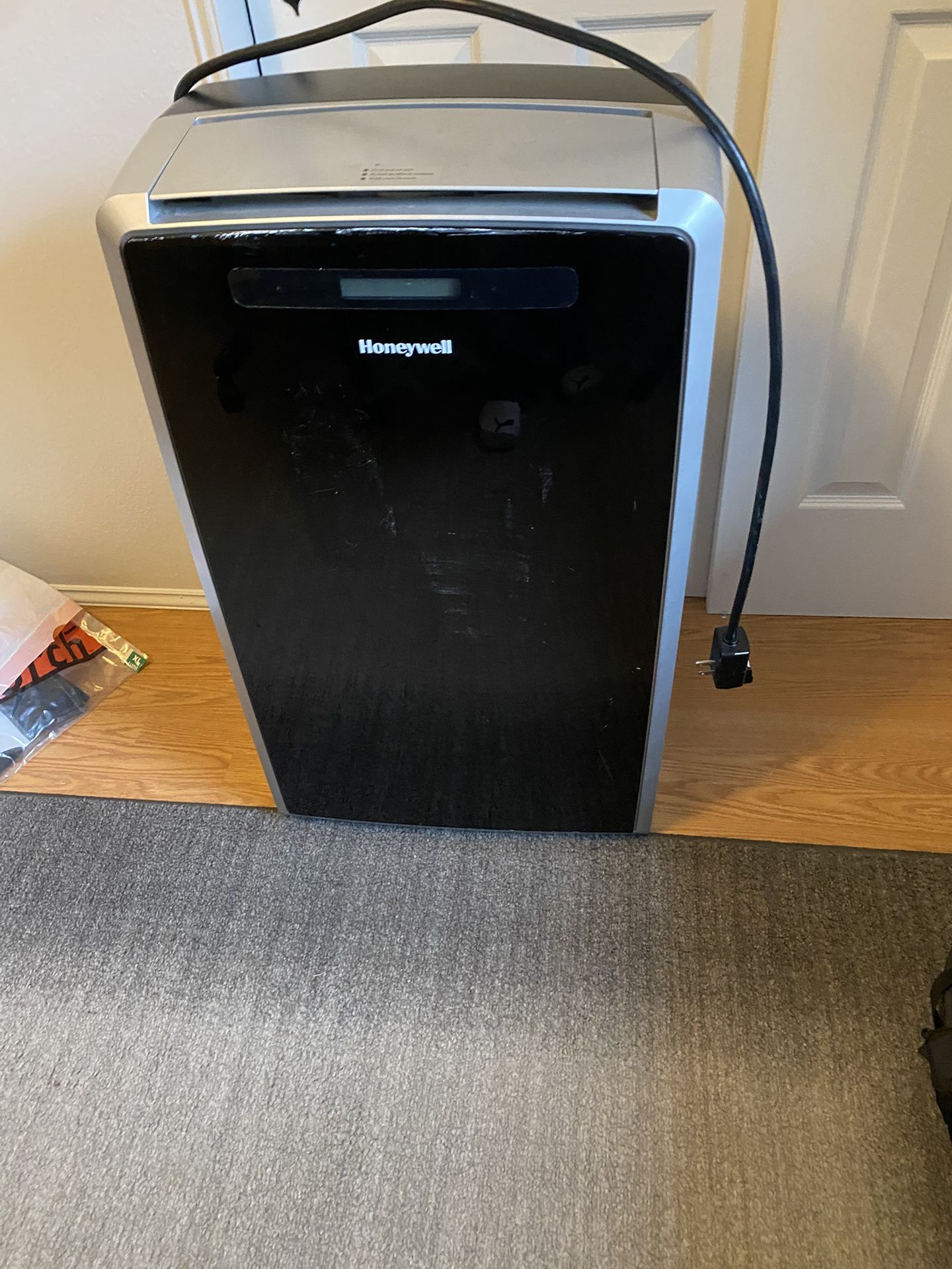 Honeywell portable AC unit