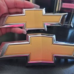  2019 Chevy Malibu Emblems