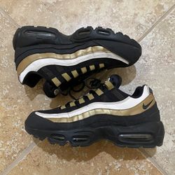 Size 9 - Nike Air Max 95 OG Black Gold