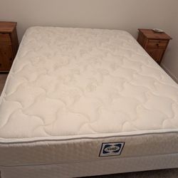 Queen Mattress And Frame 