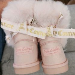 New Juicy Couture Boots