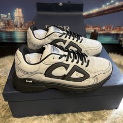 CD B30 Sneakers 