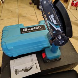 Mini Hand Saw With Two Charging Batteries