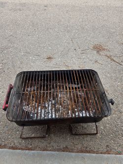Charcoal grill