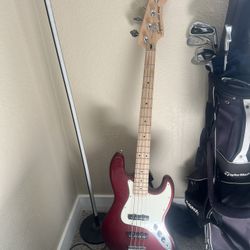 Squier Jazz Bass W/ Amp