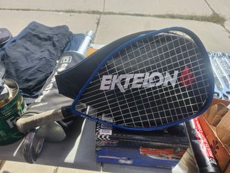 Tennis Racket 