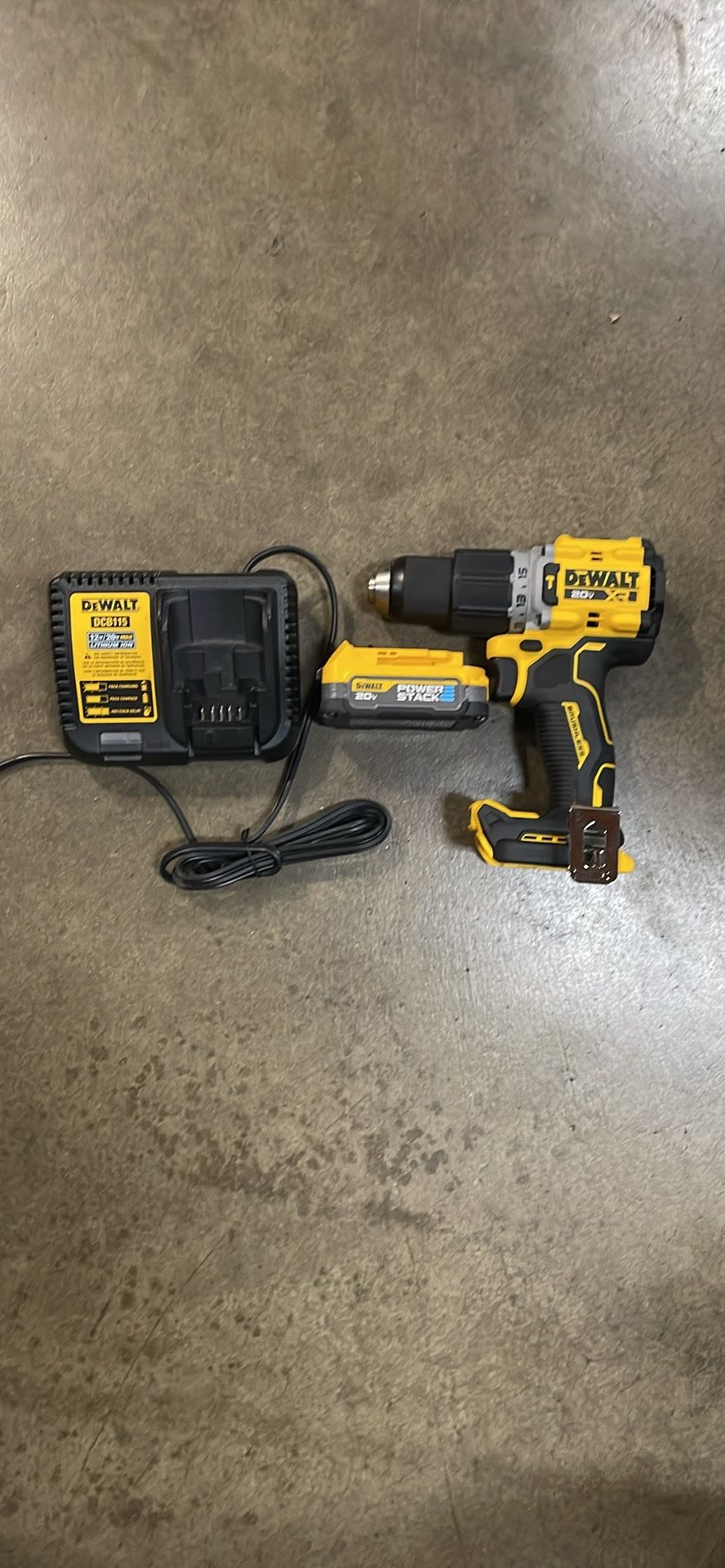 20V MAX* XR Brushless Cordless 1/2" Hammer Drill/Driver