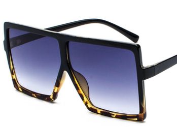 New Ladies oversized sunglasses