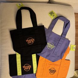 Trader Joe’s Fall Tote Bag 🎃 