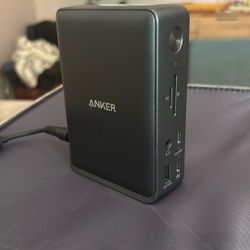 Anker 13-1 Docking station