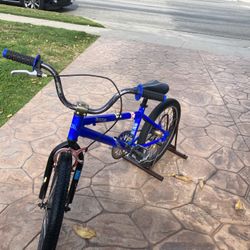 Free Agent Bmx