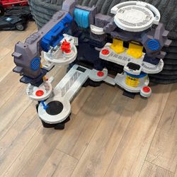 Imaginext Batman Building