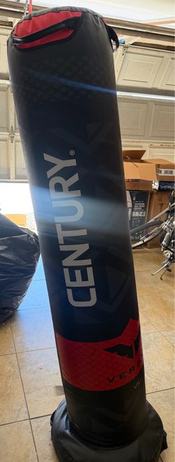 Century Versys VS.1 Fight Simulator Bag  with boxing mitts