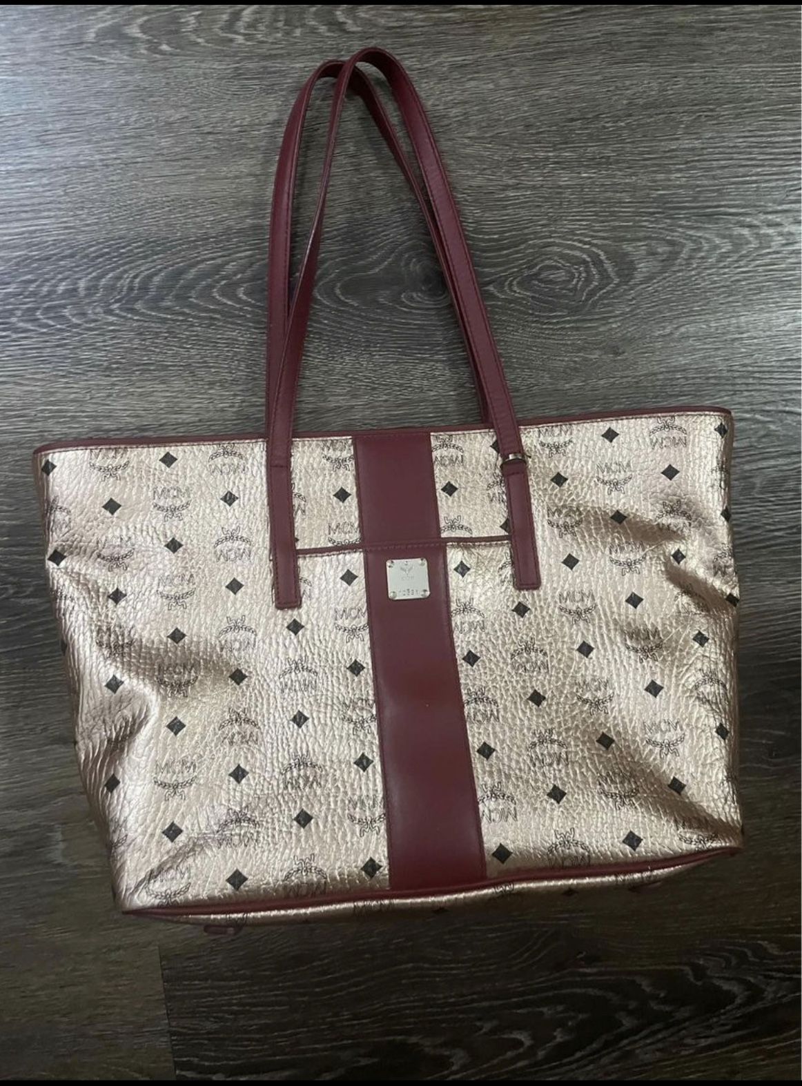 MCM purse check pics. Inside need to be cleaned