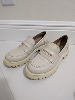 Women's Beige Chunky Loafers – Size 8