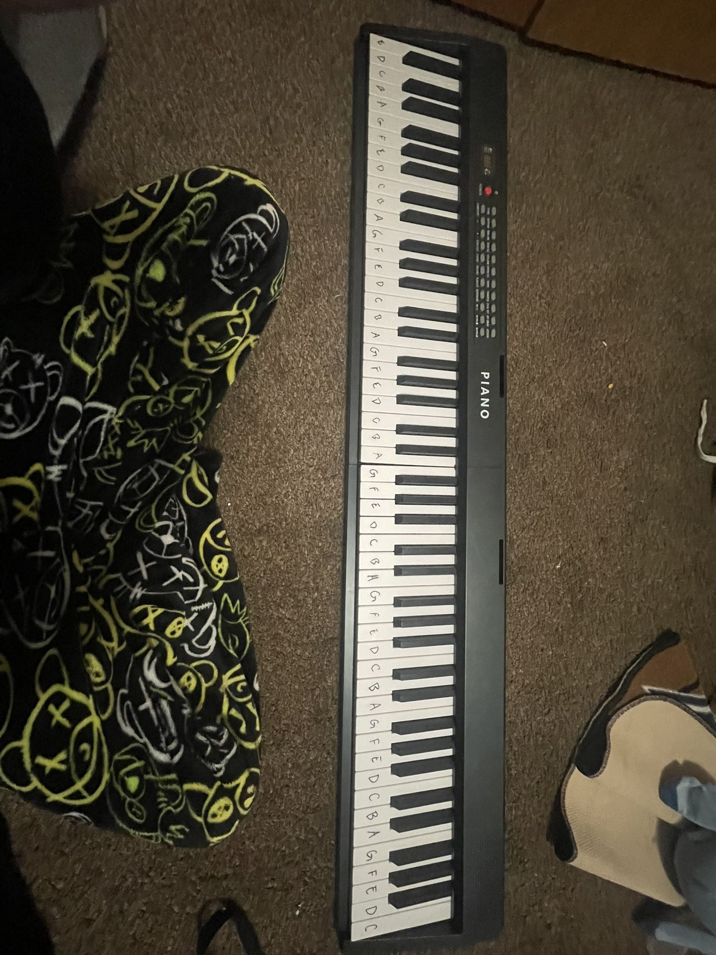 Keyboard with charger already labeled with the keys