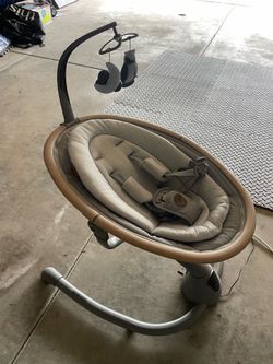 Maxi Cosi Baby Swing- music & 5 speeds