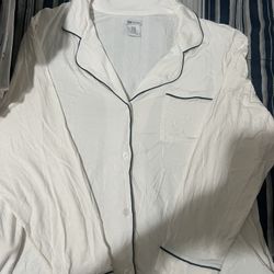  Amazon Essentials x Sofia Grainge Women's Stretch Modal Long-Sleeve and Full-Length Bottom Pajama Set 