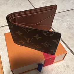 Authentic Louis Vuitton Men's Wallet for Sale in Lafayette, LA - OfferUp