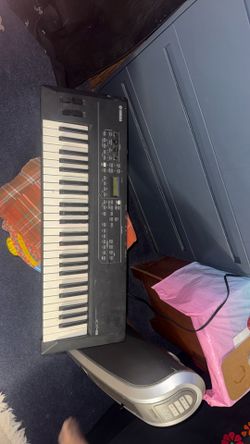 Yamaha Keyboard KX49