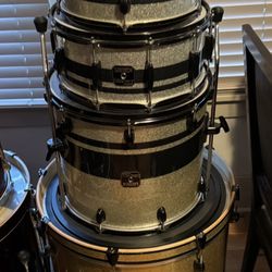 Gretsch Catalina Club w/20”depth and 22” Diameter Virgin Bass Drum Shell Pack