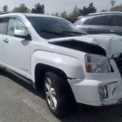 2017 GMC Terrain For Parts 