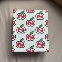 Gucci GG Supreme Wallet