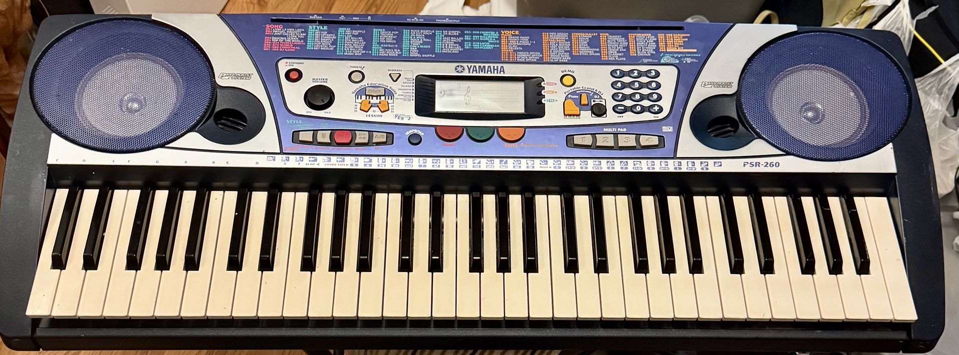 Yamaha PSR-260 Portable Electronic Keyboard 61 Keys