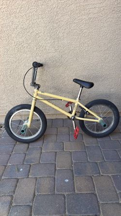 The Fit Misfit 16″ BMX Bike 2023