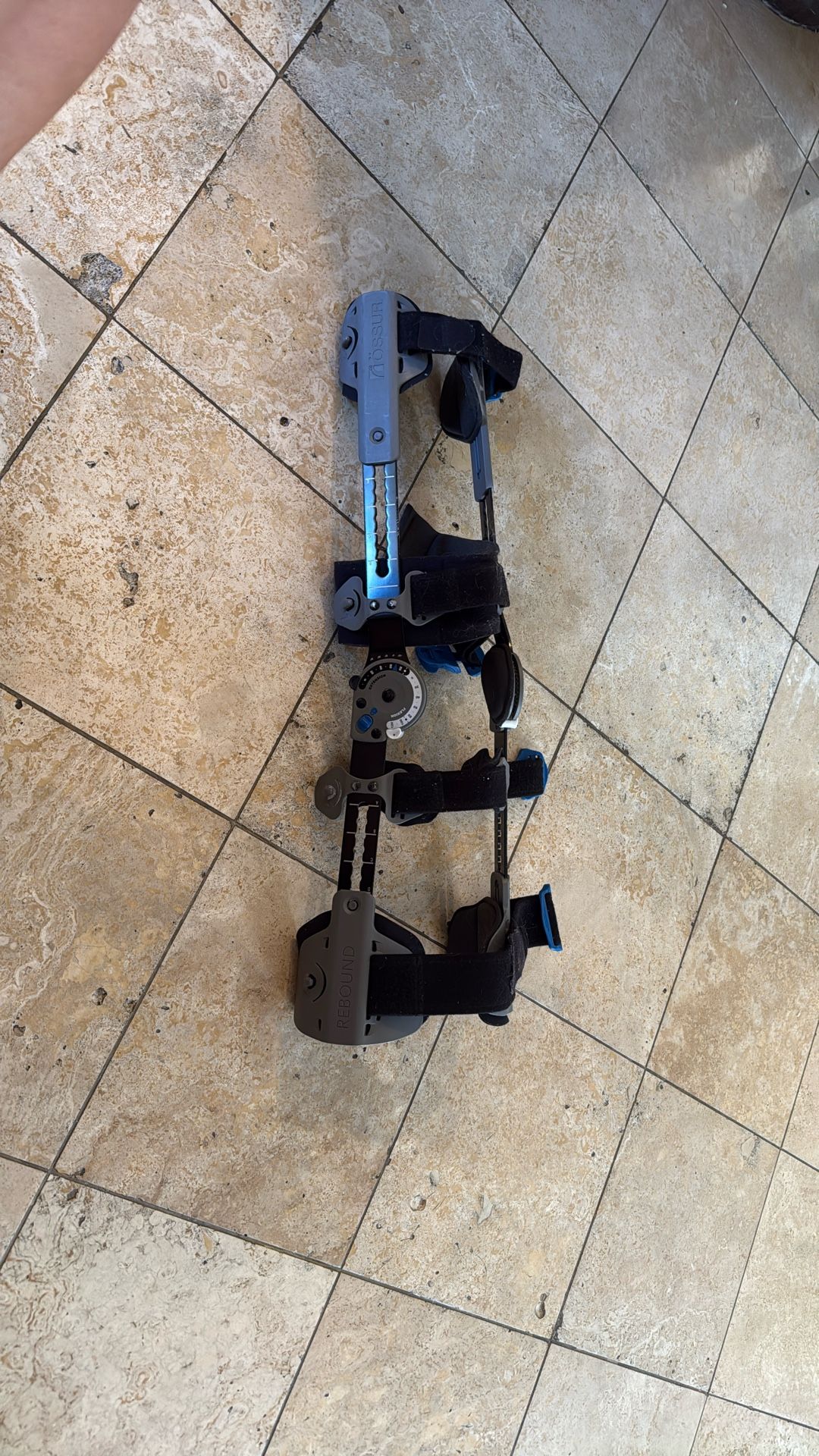 Knee Brace