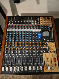 Tascam molel 16