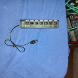 7-port USB Splitter With On/Off Switches And Indicator Light