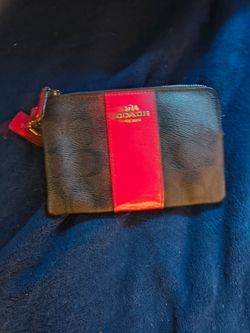 Guess wallet.